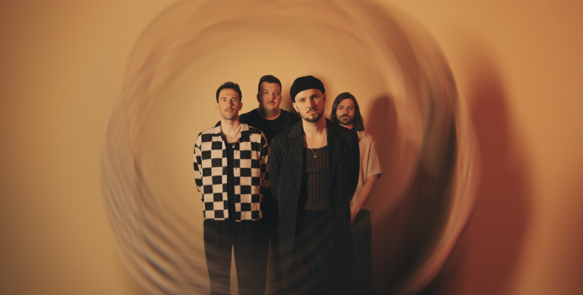 PLEASE MADAME – EASY TIGER TOUR